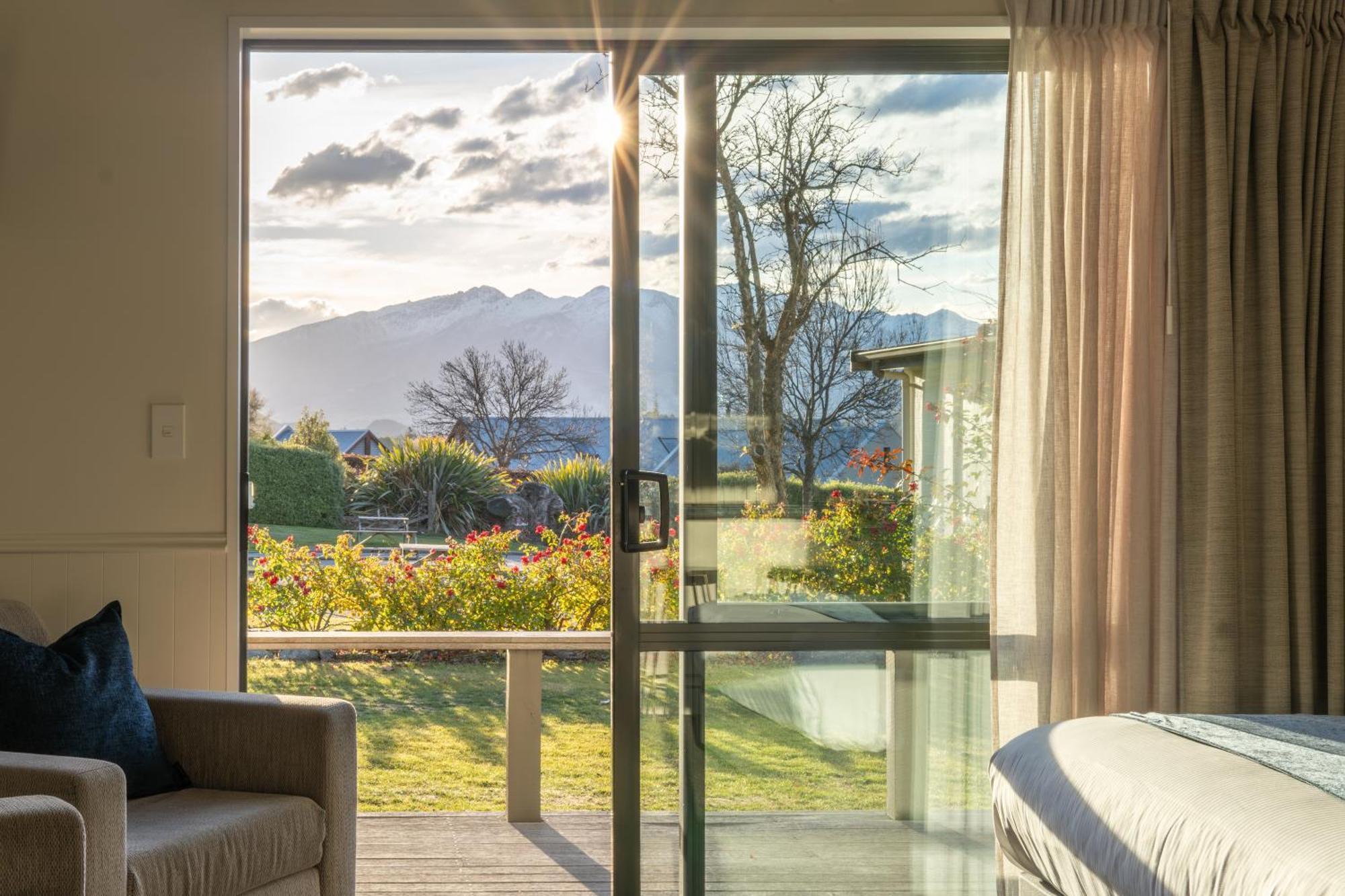 Wanaka Top 10 Holiday Park Exterior foto