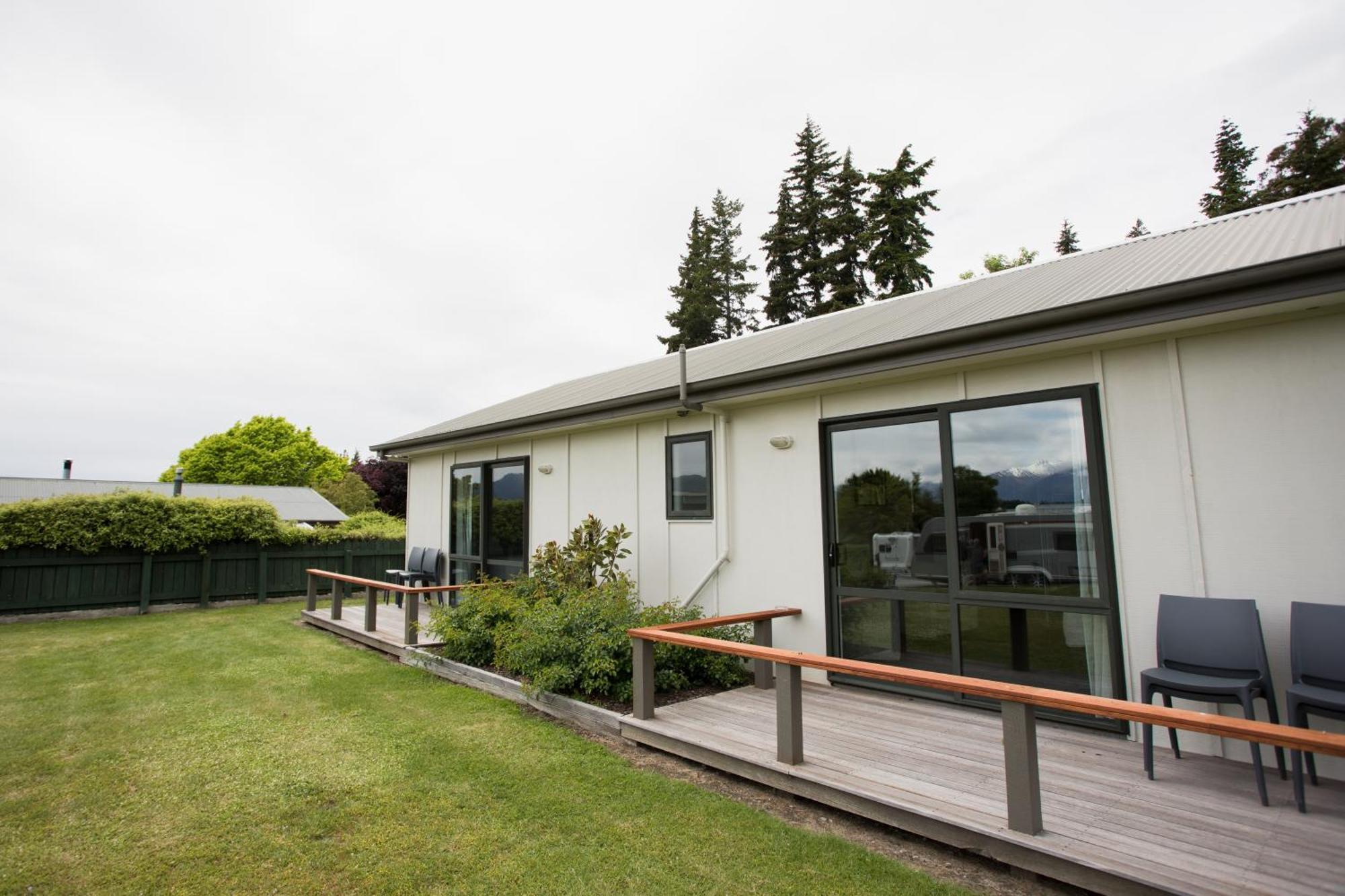 Wanaka Top 10 Holiday Park Exterior foto