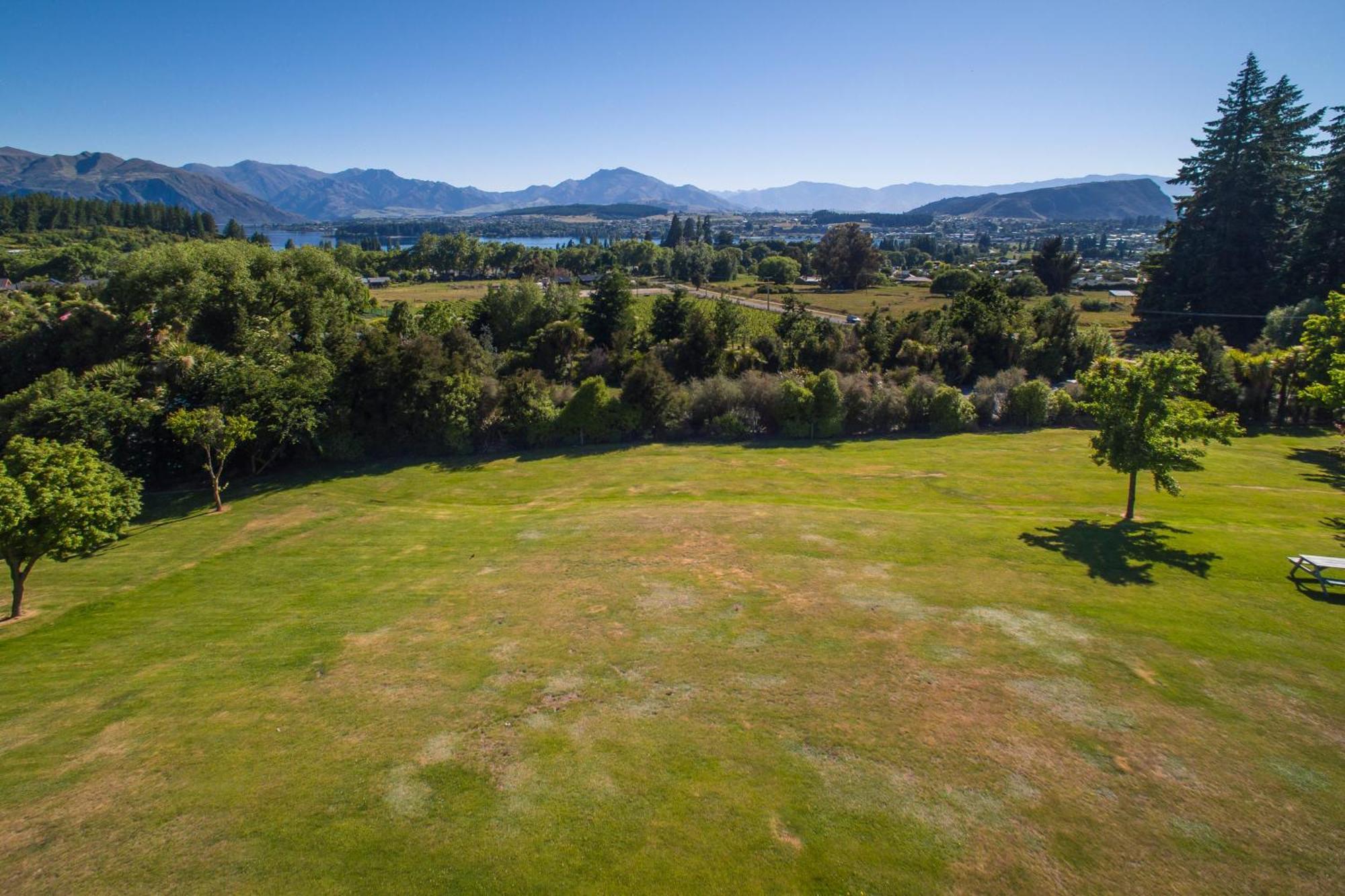 Wanaka Top 10 Holiday Park Exterior foto